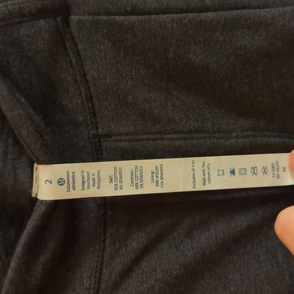 Lululemon pants - Picture 5 of 5